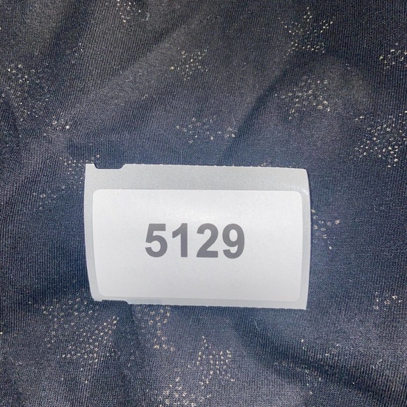 Chico's Zenergy Top Womens 2 Black Star All Over Scoop Neck Long Sleeve Casual - Picture 12 of 12